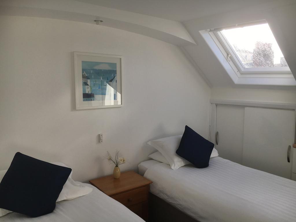 פלימות' Caledonia Guest House מראה חיצוני תמונה