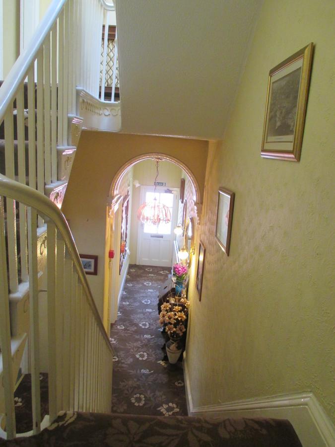 פלימות' Caledonia Guest House מראה חיצוני תמונה